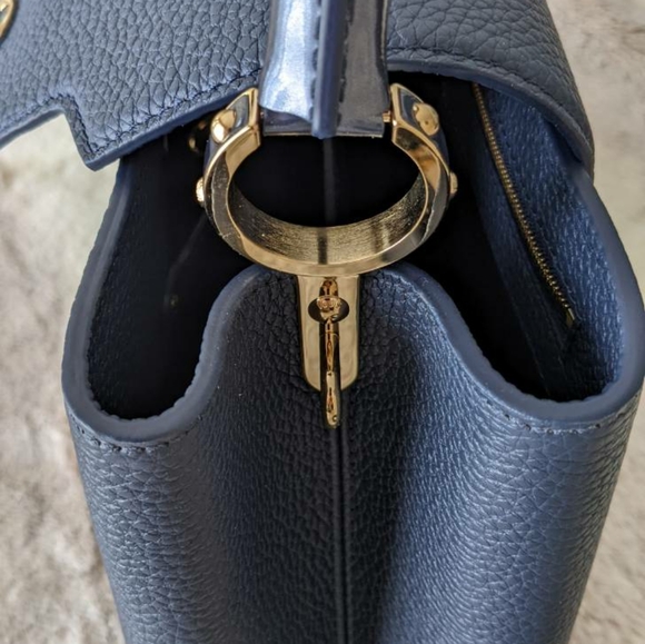 * SOLD *  Louis Vuitton Capucines MM - retail $9800 - new - Picture 9 of 14